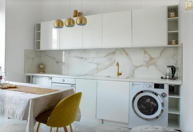 فندق Apartmány Centro Zlín