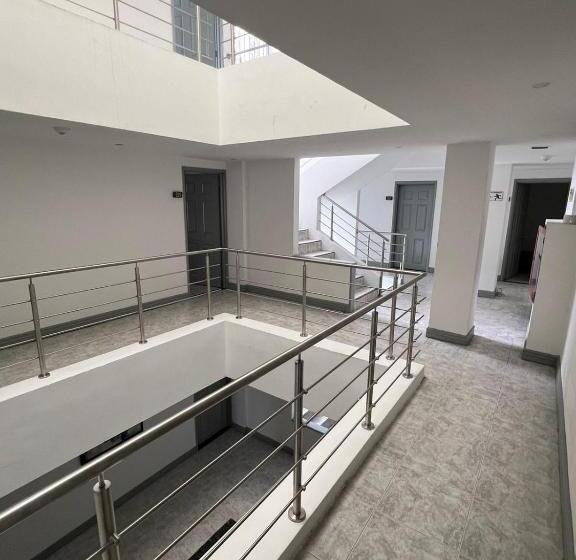 فندق Armenia Lions