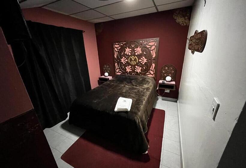 ホテル Black Bear