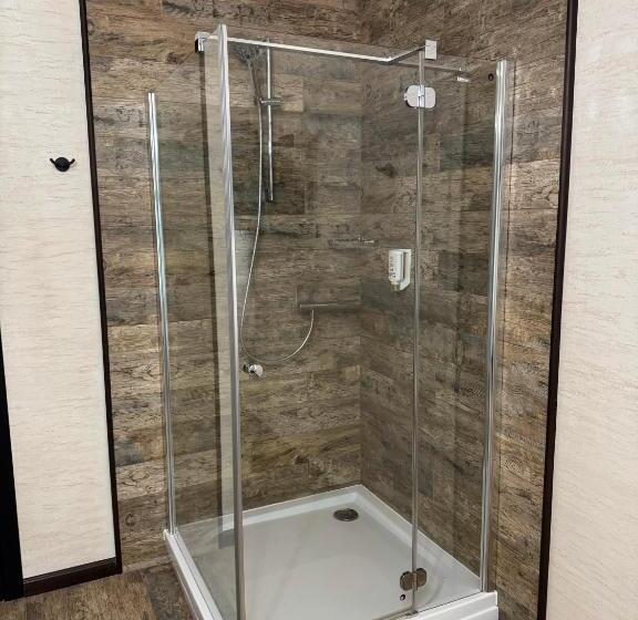 בית מלון כפרי Black Sea Resort