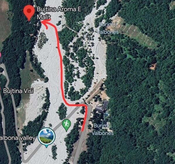 호텔 Bujtina Aroma E Malit