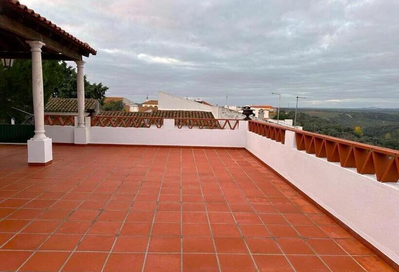 هتل Casa Do Castelo