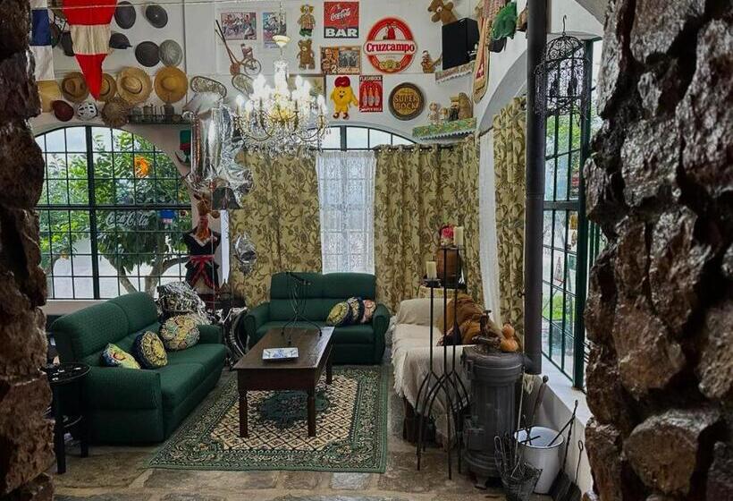 هتل Casa Do Castelo