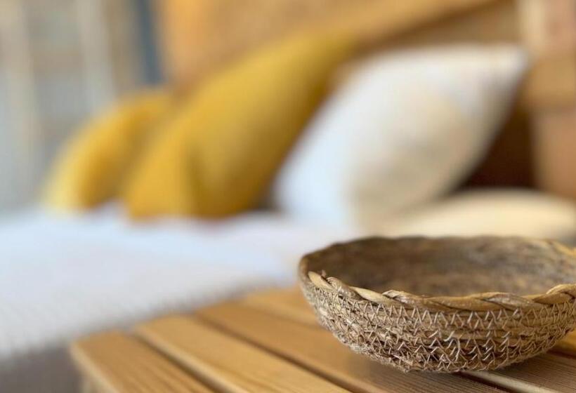 فندق Cnr Kitehouse