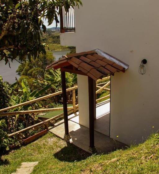 בית מלון כפרי D Cabezas Eco