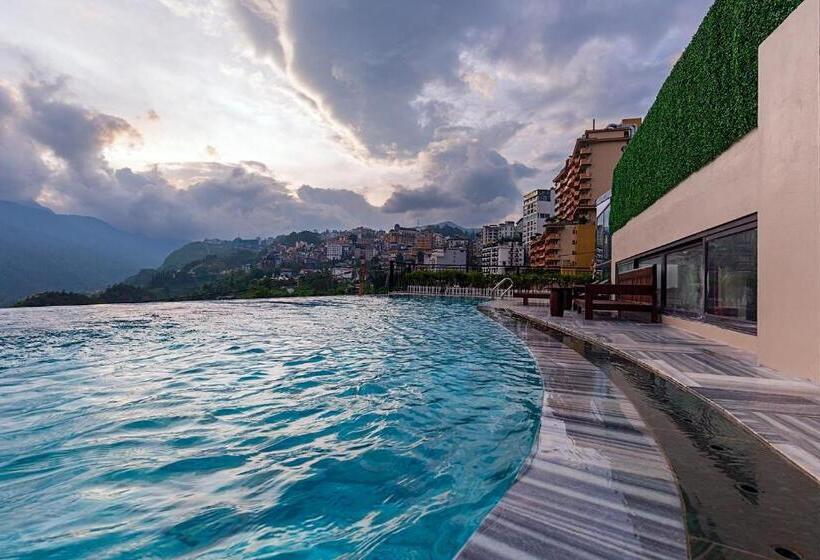 هتل Fansipan View