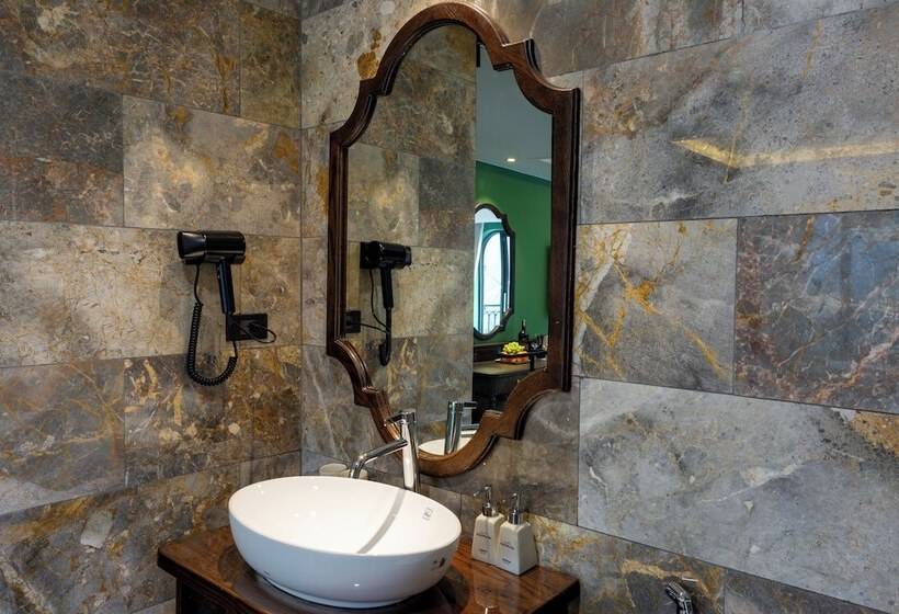 هتل Fansipan View