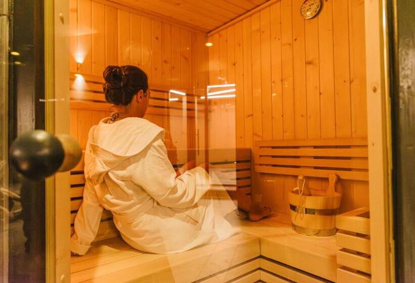 בית מלון כפרי Garesio Wine Resort