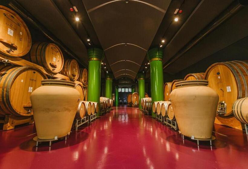 בית מלון כפרי Garesio Wine Resort
