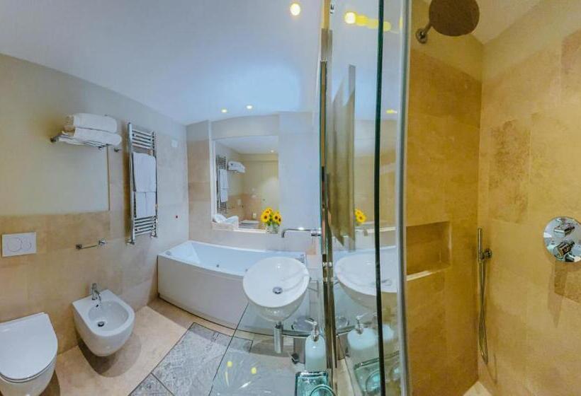 호텔 Garesio Wine Resort