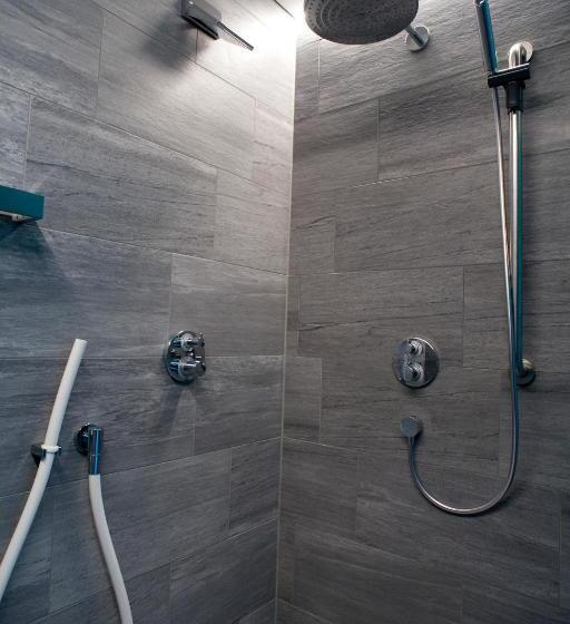 فندق Gasthof Krönele