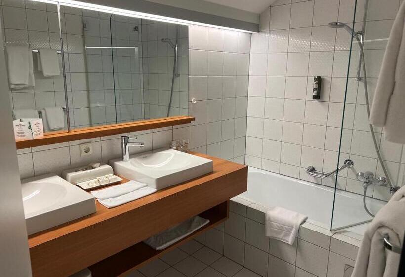 فندق Gasthof Krönele