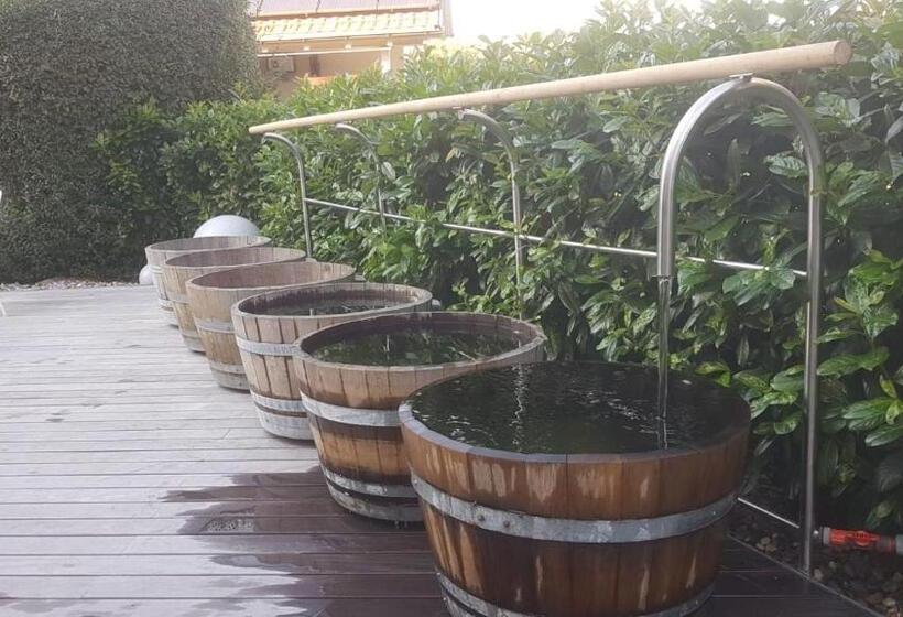 فندق Gasthof Krönele