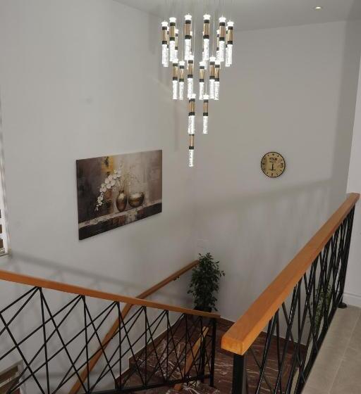 בית מלון כפרי Iseberi