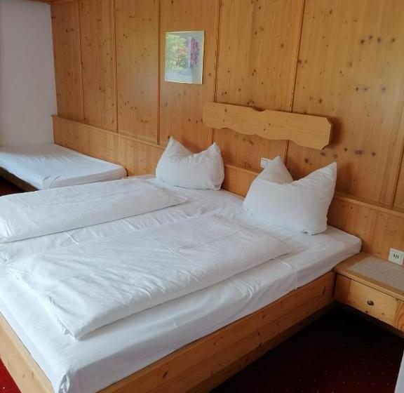 בית מלון כפרי Klausenhof