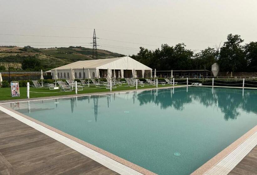 호텔 Ll Crinale Village