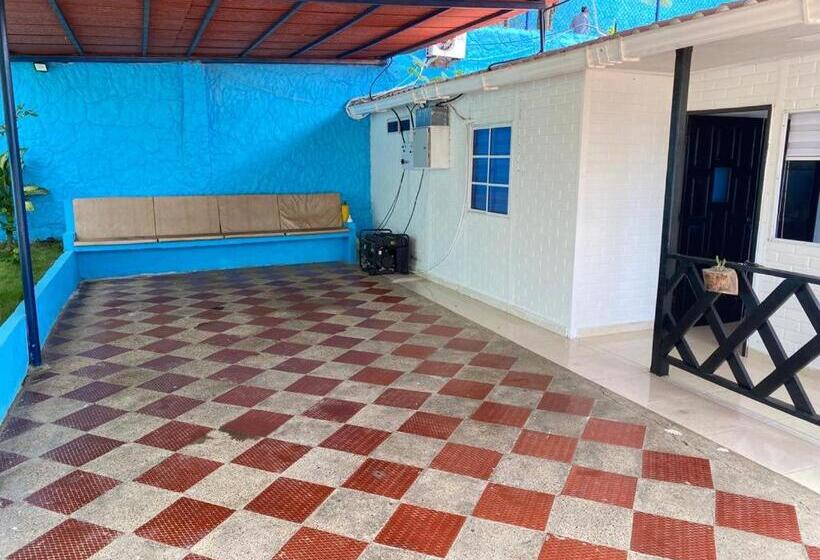 Отель Oasis Blue