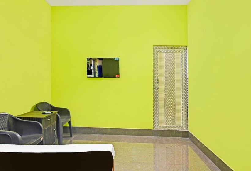 ホテル O Om Residency