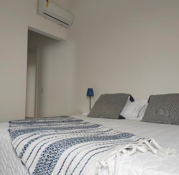 فندق Pousada Praia Do Ervino   Beach Owl Residence Casa 1