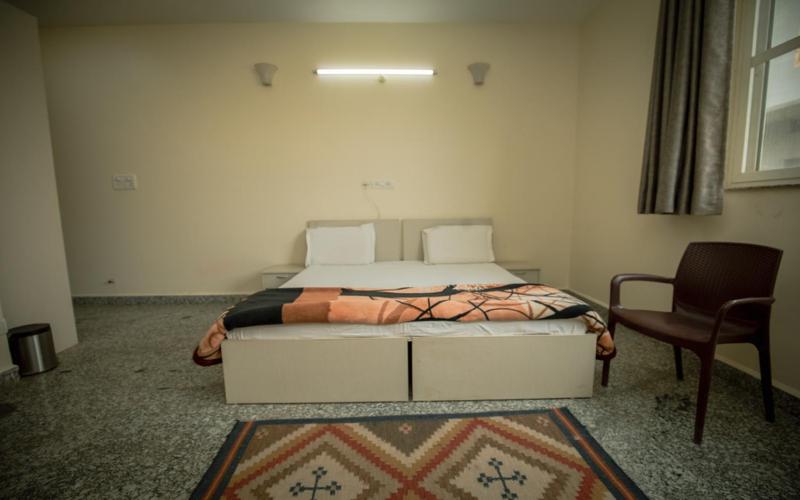 Отель Prabhupada Ashram   Iskcon