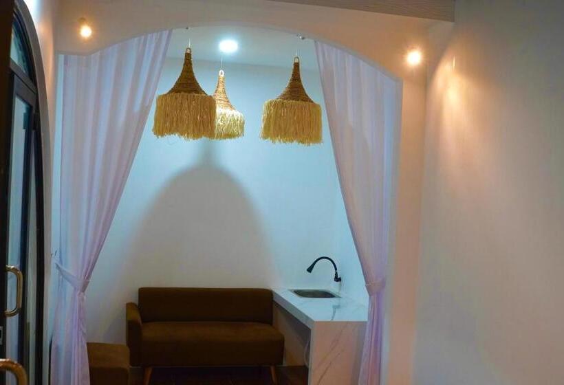 בית מלון כפרי Raja Villa