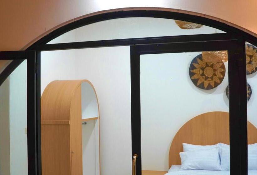 בית מלון כפרי Raja Villa