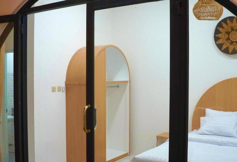 בית מלון כפרי Raja Villa