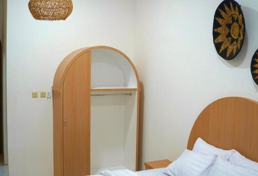 בית מלון כפרי Raja Villa