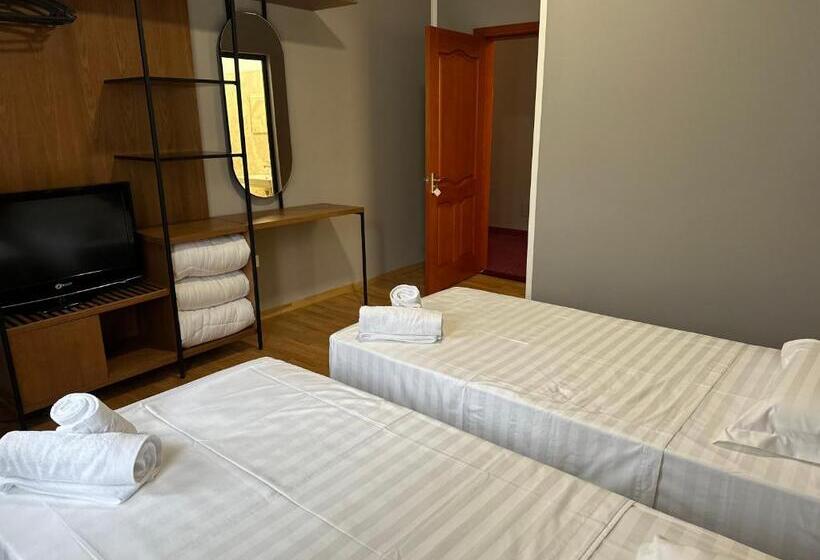 בית מלון כפרי Rubin