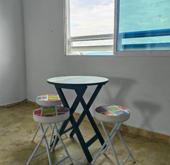 Отель Safaris Versalles