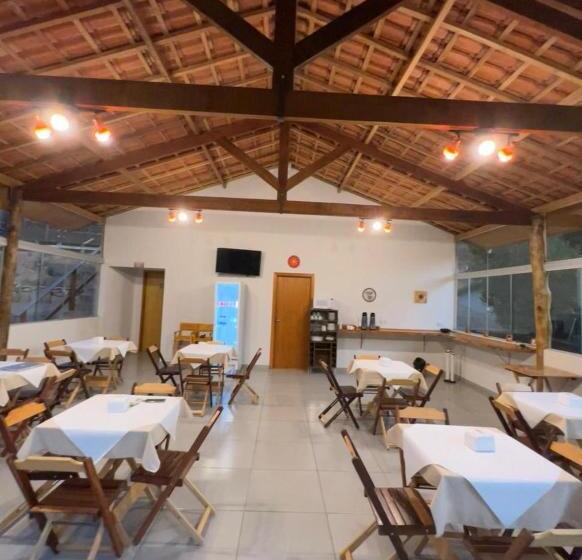 ホテル Sitio Hospedaria Paiol