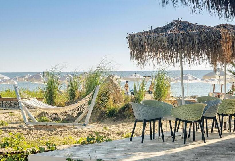 בית מלון כפרי Sunrise Residence Room Only Furnished Apartments сънрайз резиденс апартаменти