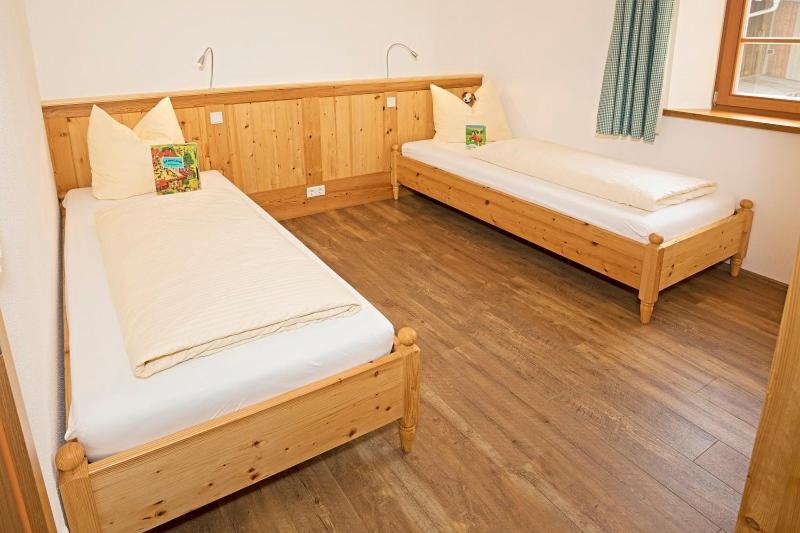 Отель Thaurerhof Urlaub Auf Dem Bauernhof