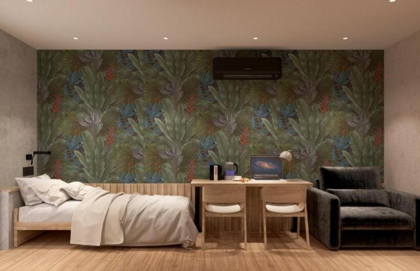 هتل University Boutique Rooms