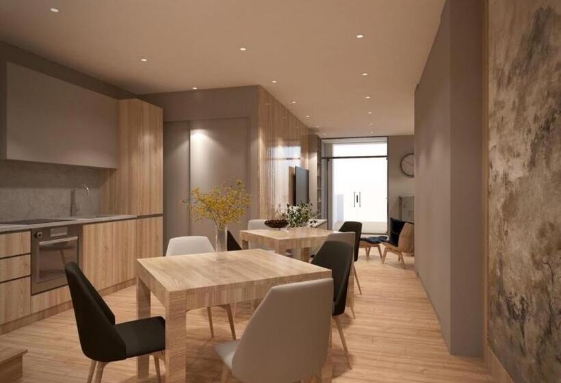 هتل University Boutique Rooms