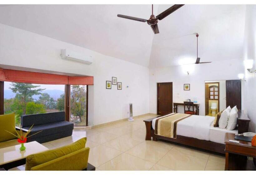 בית מלון כפרי Van The Retreat