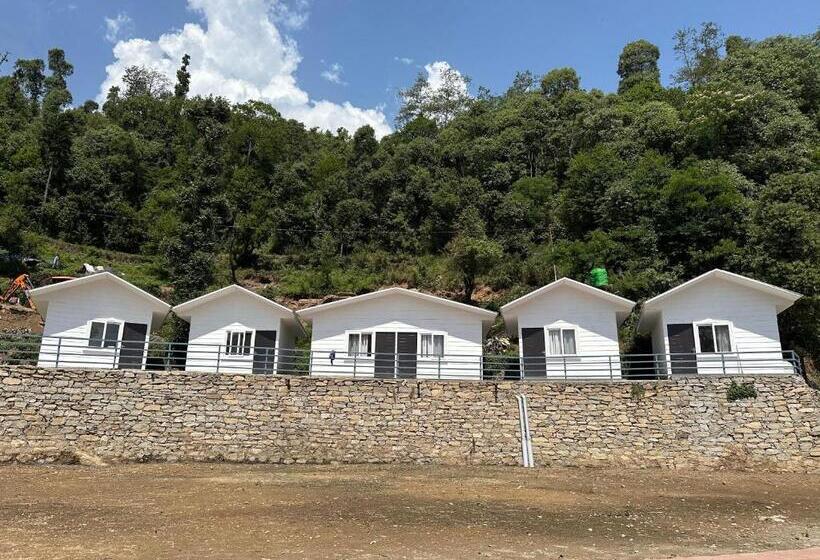 Kedar Wonderland Heli Resort, Phata