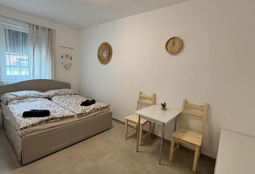Langenzersdorf Apartment
