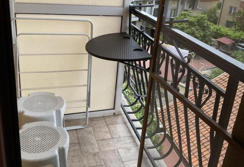 膳宿费 къща за гости прима