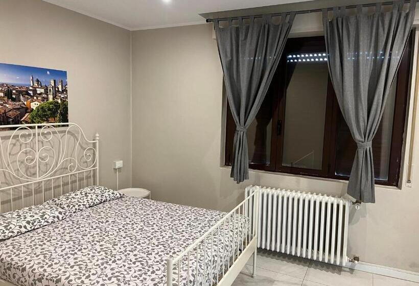 펜션 Affittacamere Self Check In Francesca Vecchia