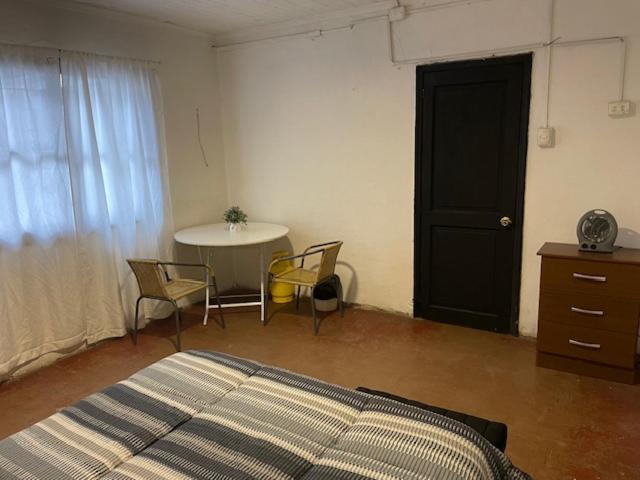 Пансион Alojamiento Económico