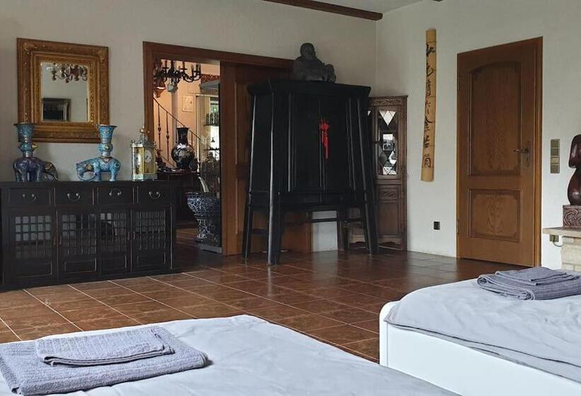 پانسیون Asian Garden   Das Ferienhaus