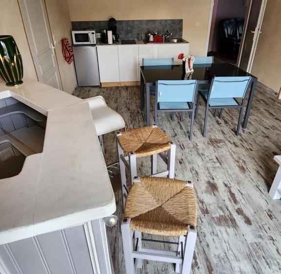 بنسيون Au Balaway