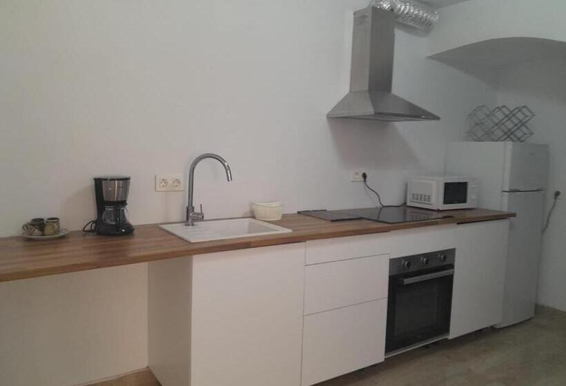 Пансион Aurora Merida