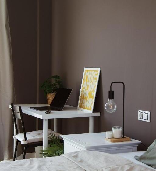 ペンション Casa Roja   Rooms For Workations By Banama Coliving