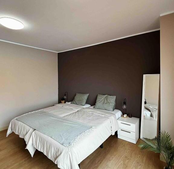 ペンション Casa Roja   Rooms For Workations By Banama Coliving