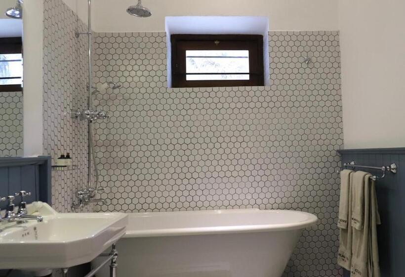 ペンション Bawlana Estate   Kandy