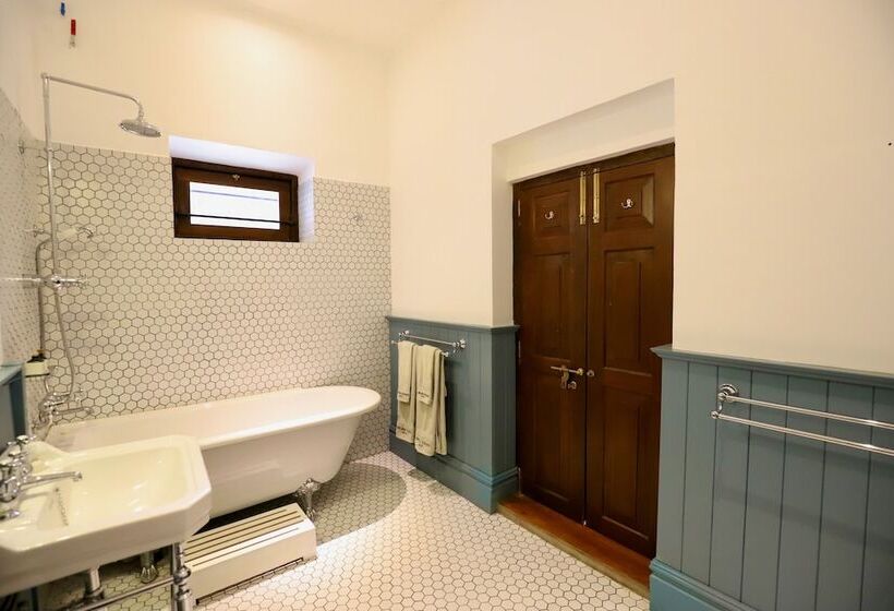 ペンション Bawlana Estate   Kandy