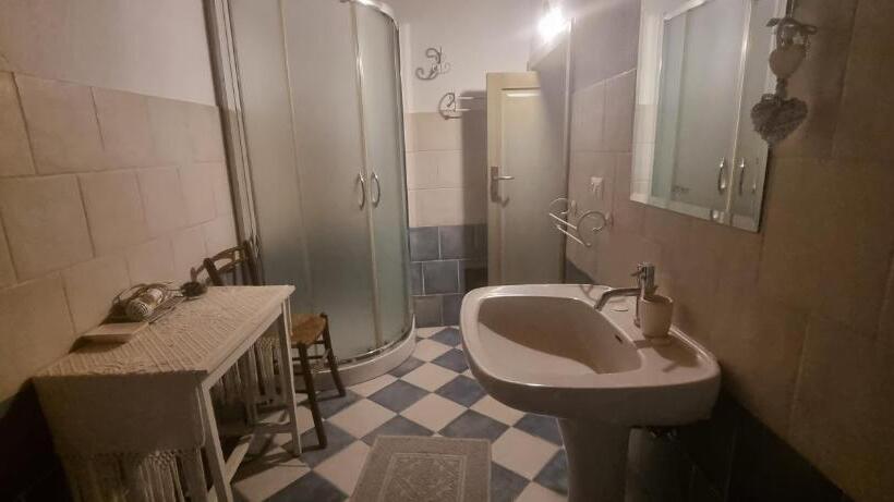 פנסיון B&b Di Luisa Ledda