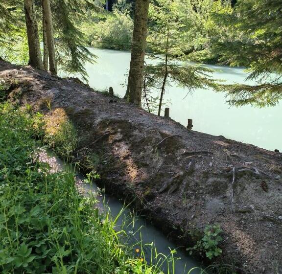 ペンション ô Bercail